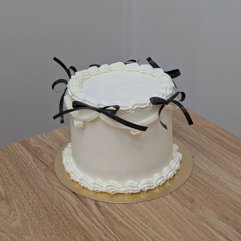 Layer Cake - Image 2